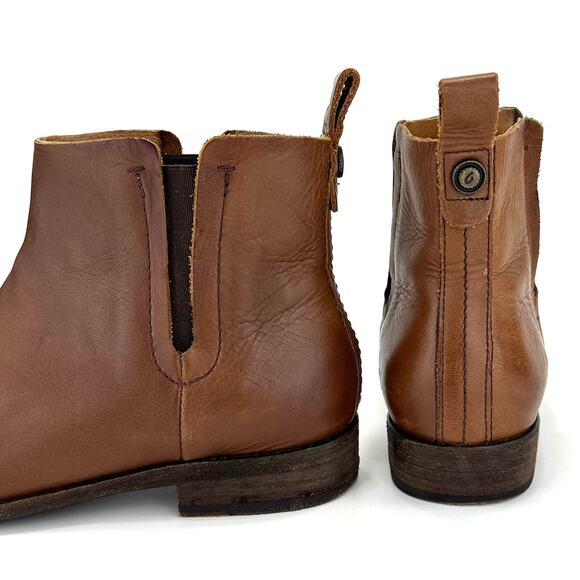 Olukai Malie Women Brown Ankle Boot Size 7 Leather Low Block Heel Chelsea Bootie - Picture 9 of 13